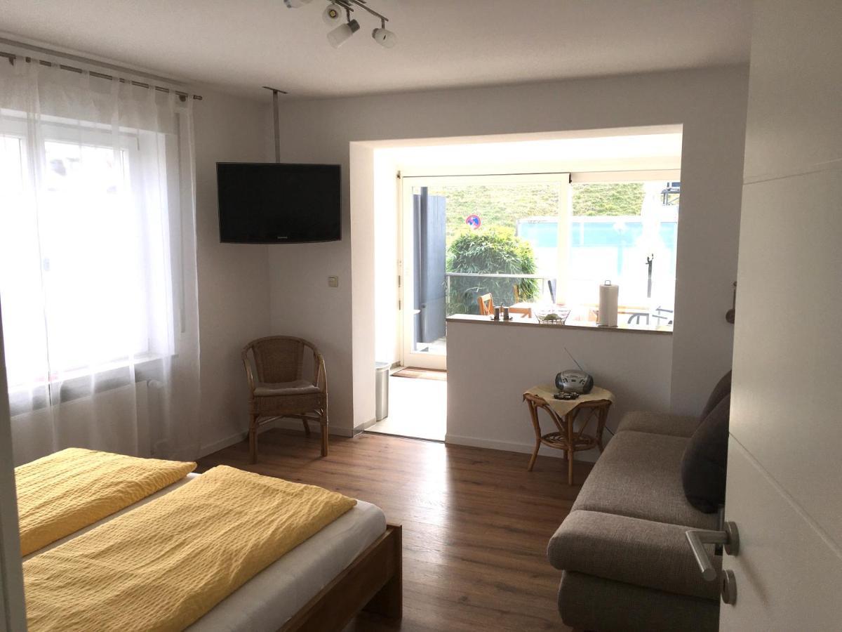 Gaestehaus Sommertal Mit Pool Im Garten, Eigener Parkplatz, 800M Zum Bodensee, 300M Zur Altstadt Meersburg Exteriér fotografie