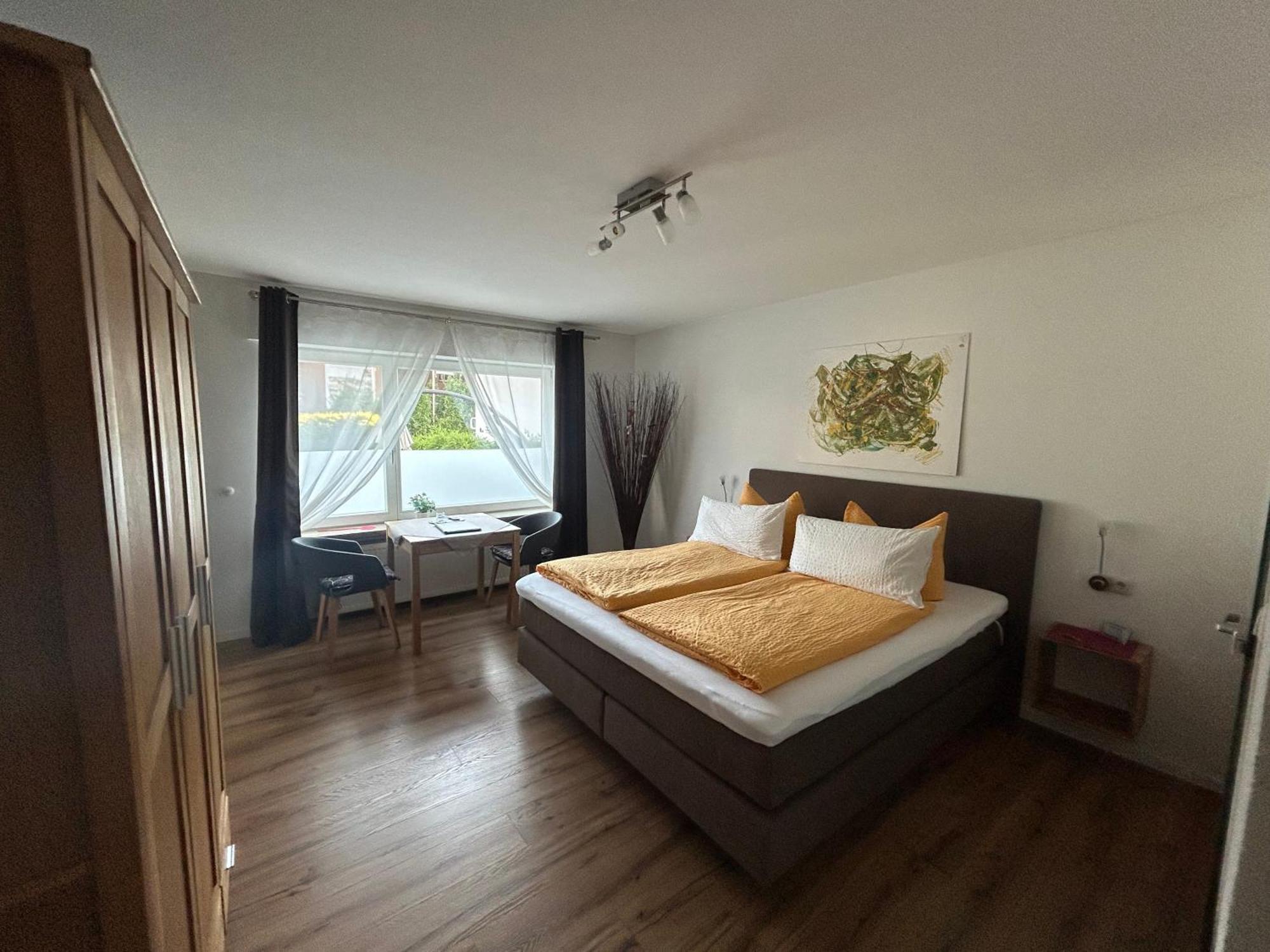 Gaestehaus Sommertal Mit Pool Im Garten, Eigener Parkplatz, 800M Zum Bodensee, 300M Zur Altstadt Meersburg Exteriér fotografie